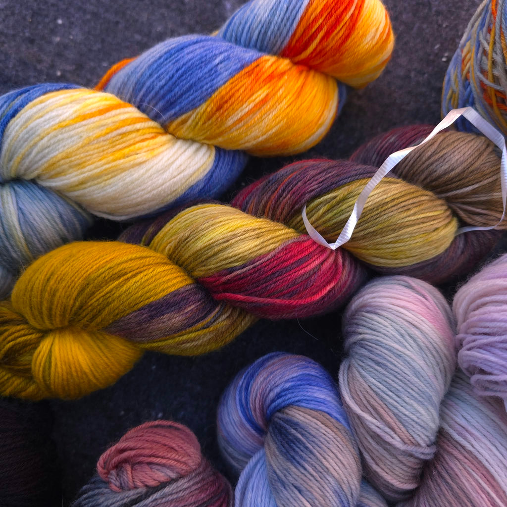 1kg set hand dyed 4-ply sock yarn A-02