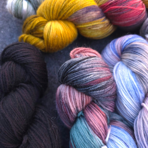 1kg set hand dyed 4-ply sock yarn A-02