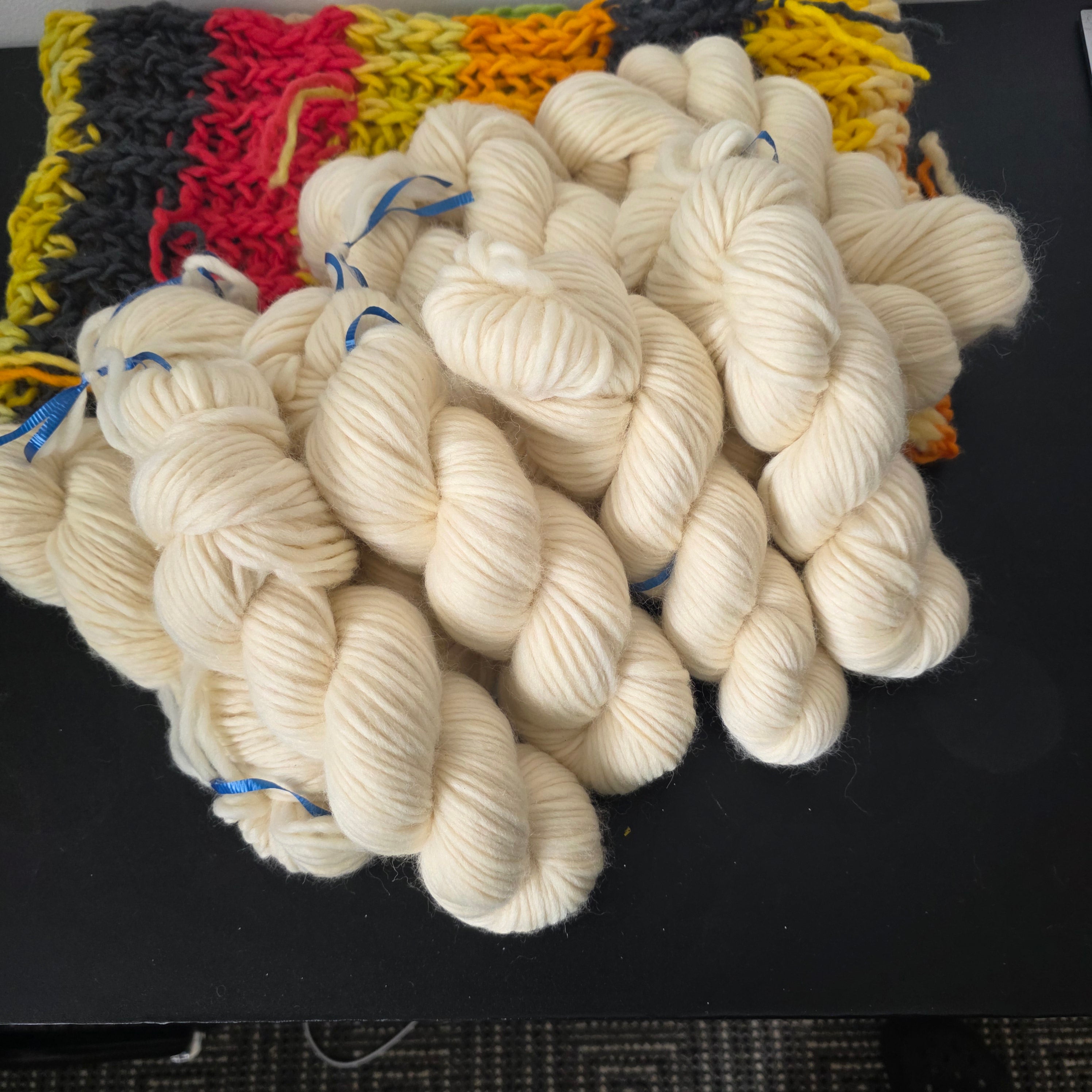 undyed roving yarn Bulky 100% Fine Merino Wool