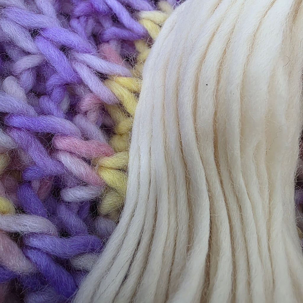 undyed roving yarn Bulky 100% Fine Merino Wool