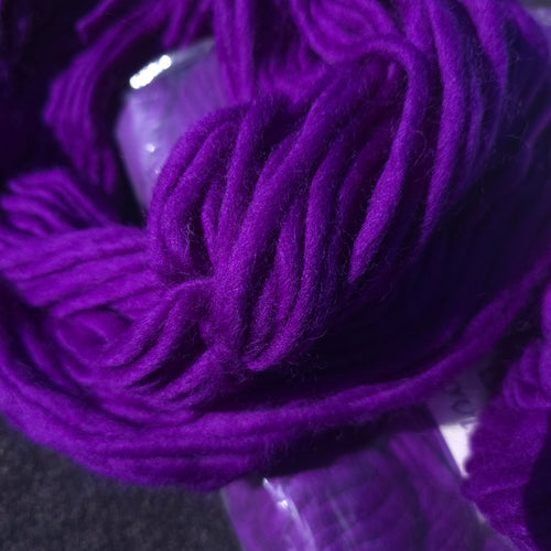 Super Bulky (Cat. 6) Roving &nbsp;Merino 100% yarn