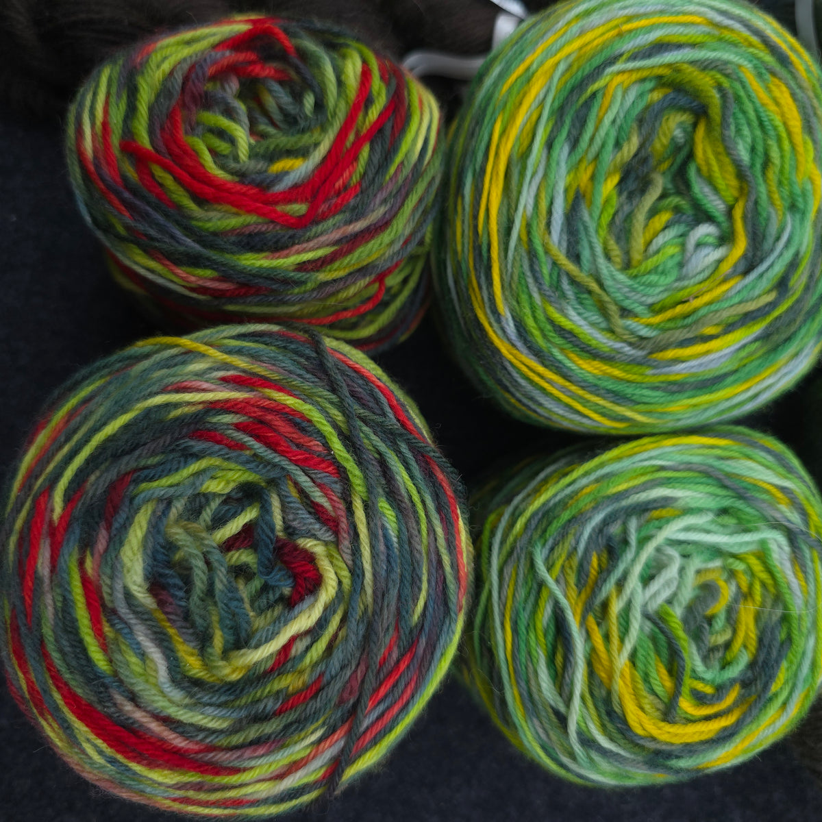 1kg set hand dyed 4-ply sock yarn A-01