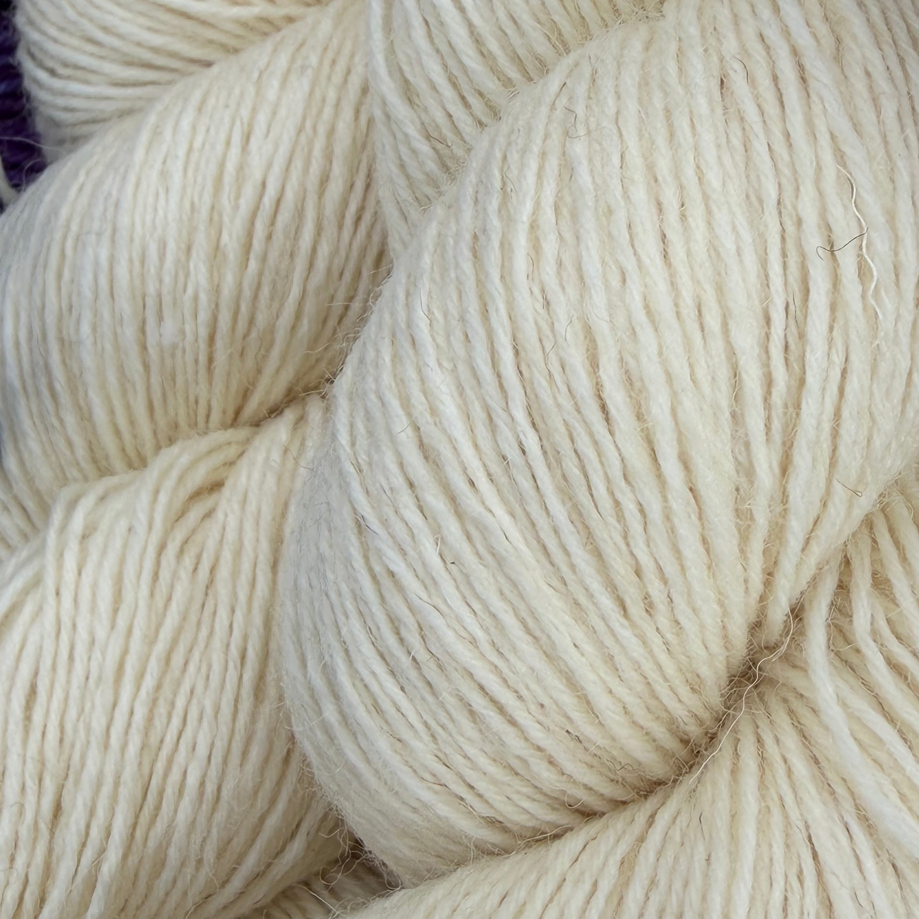 undyed 4-ply sock yarn